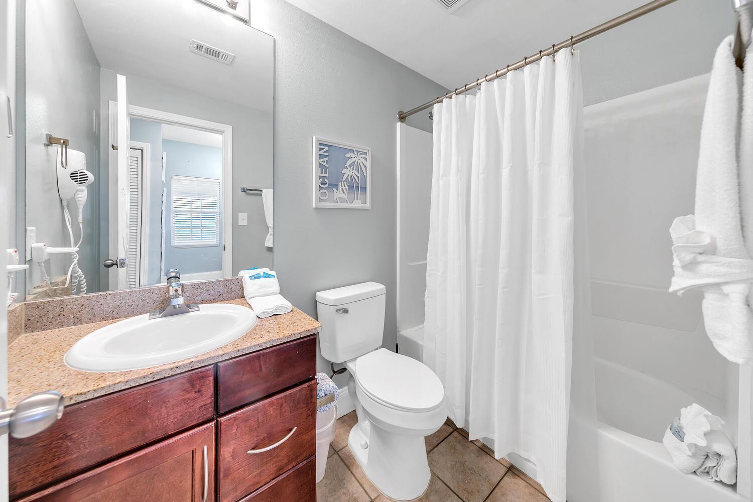 Holiday home Laketown Wharf 806 *