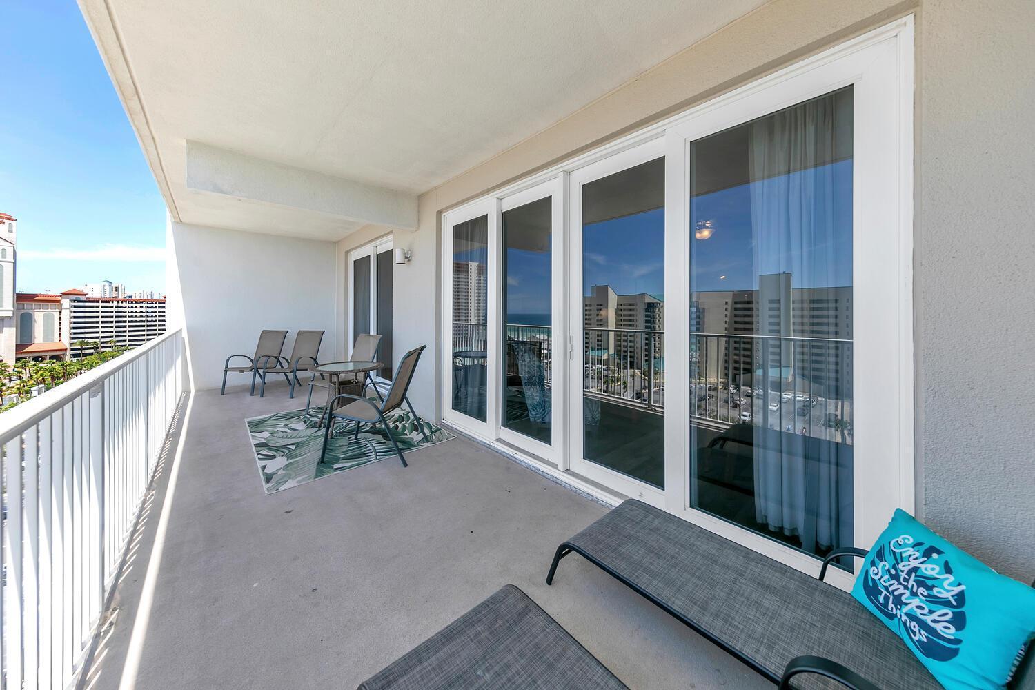 Holiday home Laketown Wharf 806