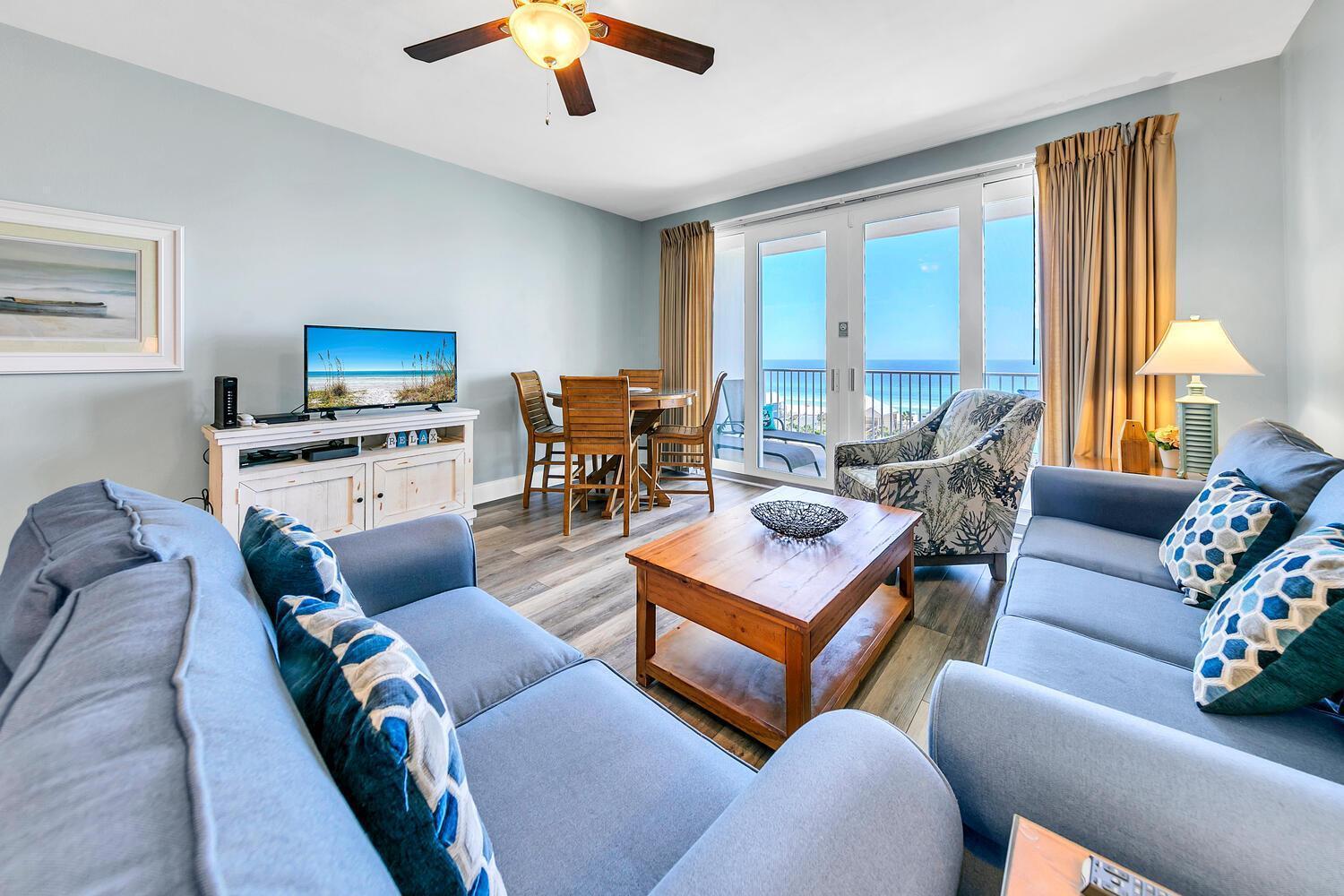 Laketown Wharf 806 Holiday home