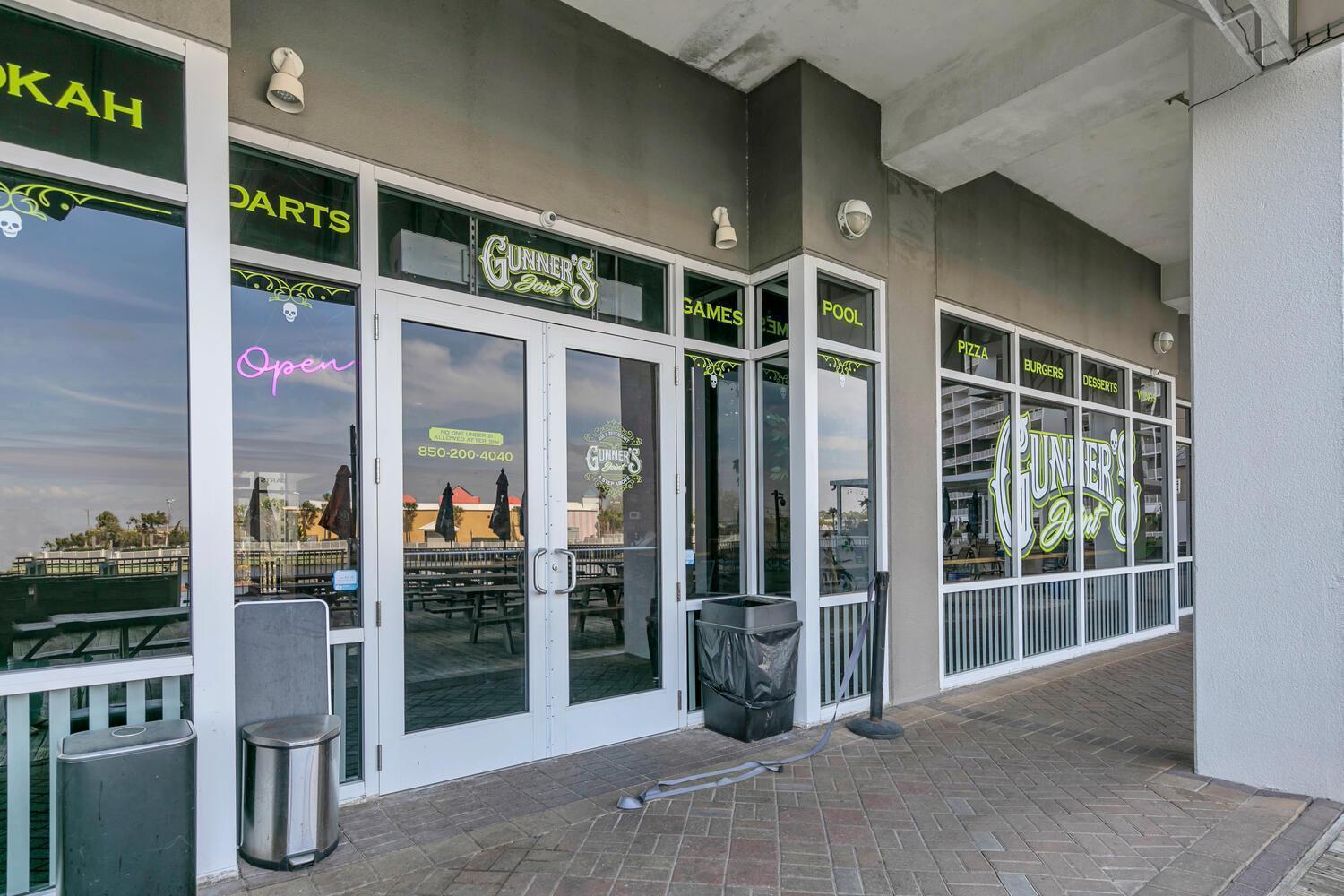 Laketown Wharf 806 Holiday home